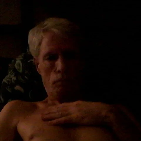 looking4u2 profile photo