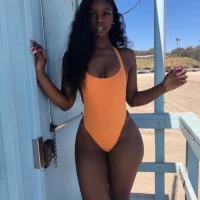 Doll_queen2's Profile Pic