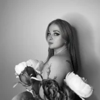 Foto do perfil de Nora_Reed