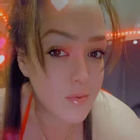 truequeen19's Profile Pic