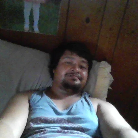 rober245 profile photo