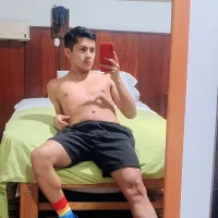 TwinkLatinooo's Profile Pic
