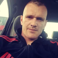 mozsyka's Profile Pic