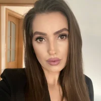 EstyFirt_'s Profile Pic