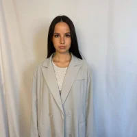 WiloneCovert Φωτ, Προφίλ