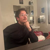hotsquatch's Profile Pic