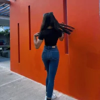 Slika avatara modela Freyjalaveau