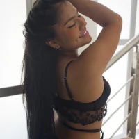 IsaLoving's Profile Pic