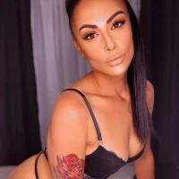 Miss_Raya's Profile Pic