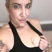Georgia_LoveX's Profile Pic