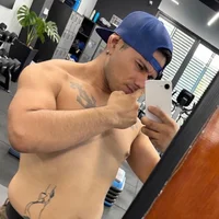 Alex2297's Profile Pic