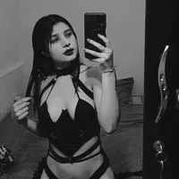 รูปโปรไฟล์ของ Anna_holmes