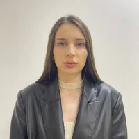 MercedesEspos's Profile Pic