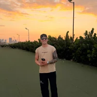 logan_wollf's Profile Pic