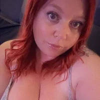Busty_RedheadUKs profilbillede
