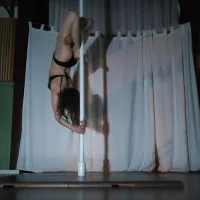 -hanginthere- Gambar Avatar