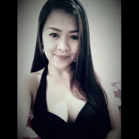 PrettyAndi's Avatar Photo