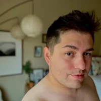 thickboy94 Poză avatar
