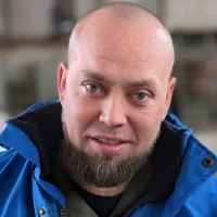 Amid7's Avatar Photo