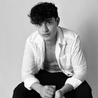 DrakeCollinss' Avatar Pic