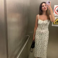 lola__banny Adlı Modelin Avatarı