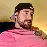 DominantTheo Poză avatar