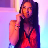 Zdjęcie profilowe modela Ary_cute