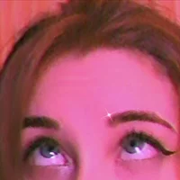 VicaRogeny's Profile Pic