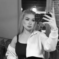 KathlynJelen webcam model