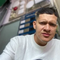 Jair_fresita model avatar