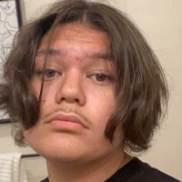 prettyboi33's Profile Pic