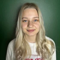 RoseWilss's Profile Pic