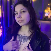 Vivien_Rossie's Avatar Pic