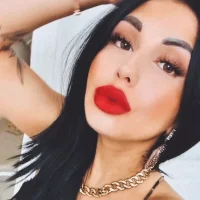 VeronicaKox's Avatar Photo