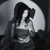 CrystalYounng__'s Avatar Pic
