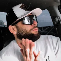 J_thebeastxxx's Avatar Pic