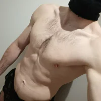 KonkretnlnyRealny96 webcam
