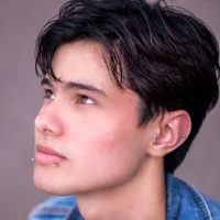 Image d’avatar de Derek_Sinn