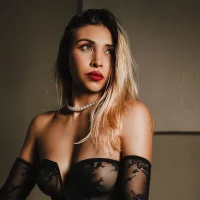 charlotte__grey 아바타 사진