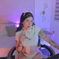 charlottee27_