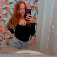 thicc_chic16's Profile Pic