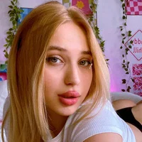 Mery__Mars' Avatar Pic