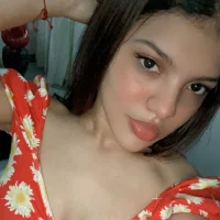 Tinaramsey Φωτ, Προφίλ