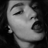 LolaTayIor's Profile Pic