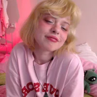 KatieMelone's Avatar Photo