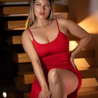 Madelheine Adlı Modelin Avatarı