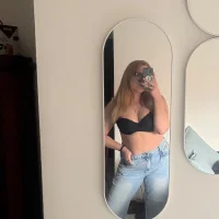 Tittyinesperta99's Profile Pic