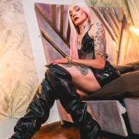 Gambar Profil MissTresKareen