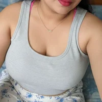 Horney_pooja_1201