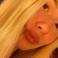 Sunnysimona's Profile Pic